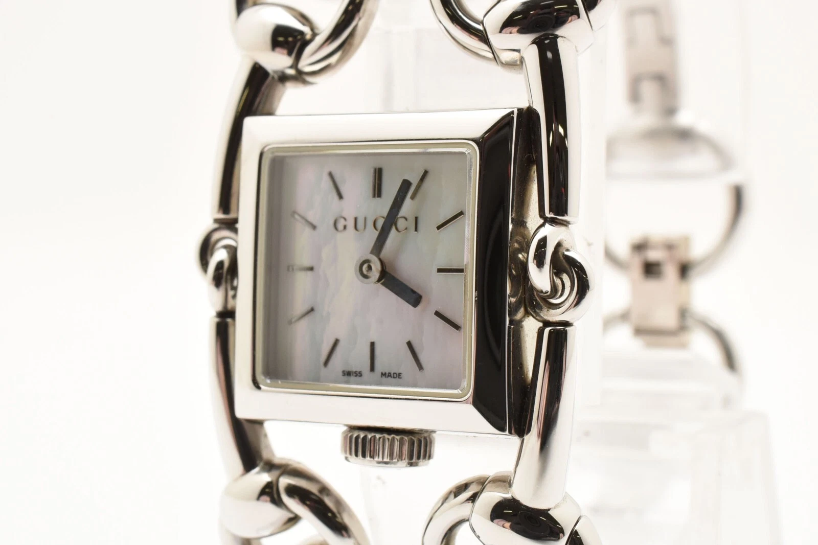 【PRESQUE COMME NEUVE】GUCCI Signoria 116,5 cadran blanc à quartz montre pour femme du JAPON