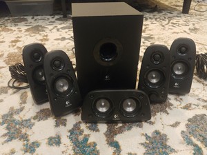 logitech z506 surround sound home theater speaker system