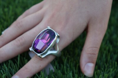 NWT UNO de 50 AGARRATE Large Fuchsia Elements Crystal Ring 6 6.5 S 7 M 8.5 9 XL 