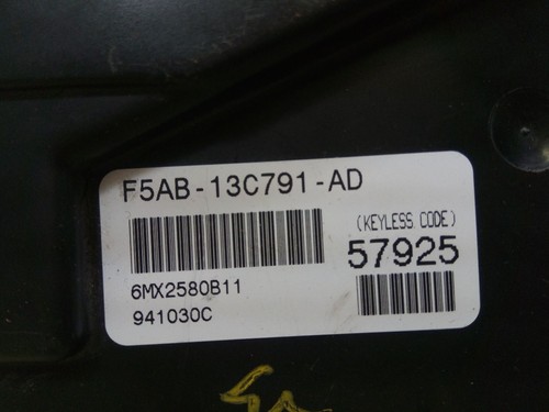 Theft Locking Module Driver Left Door Fits 95-97 FORD CROWN VICTORIA VIC d67 - Picture 2 of 4