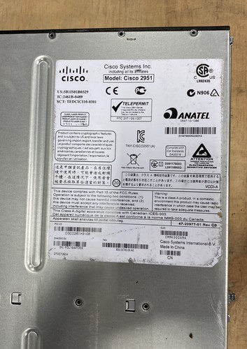 CISCO2951/K9 2951 2900 series Gigabit Router. - Picture 5 of 5