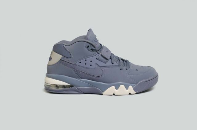 nike air force max light carbon