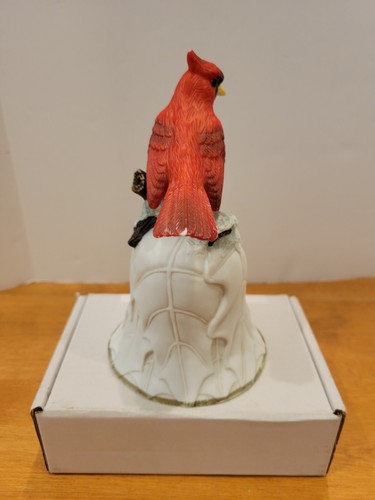 Avon Collectible Bell 2000 Cardinal Porcelain Bird Figurine Embossed Holly - Picture 4 of 6