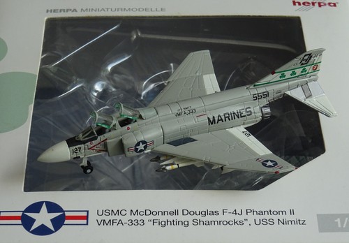 USMC F-4J Phantom 5551 VMFA-333 Shamrocks Herpa 554947 1:200 open/closed canopy