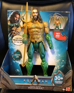 aquaman trident strike figure