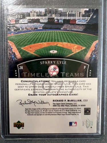 2004 Upper Deck Legends Timeless Teams Auto Sparky Lyle #152 Auto '77 Yankees - Foto 2 di 2
