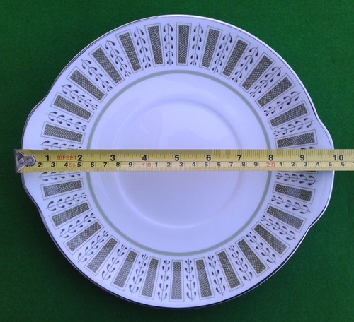 SUZIE COOPER - PERSIA - SELECTION OF TEA WARES ONLY CAKE PLATES LEFT NOW - Picture 8 of 10