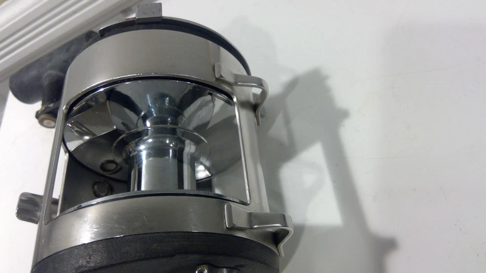 Carrete de pesca de agua salada Abu Ambassadeur 30 en caja original FUNCIONA MUY BIEN Foto 4 de 4