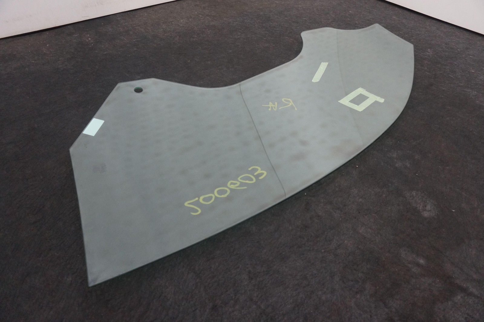 Right Passenger Side Door Window Glass 4S8845202 OEM Audi R8 LMS GT4 2018 *Note*