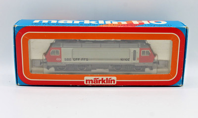 Marklin 3323 HO SBB-CFF-FFS Re4/4 Electric Locomotive 10102 Analog AC