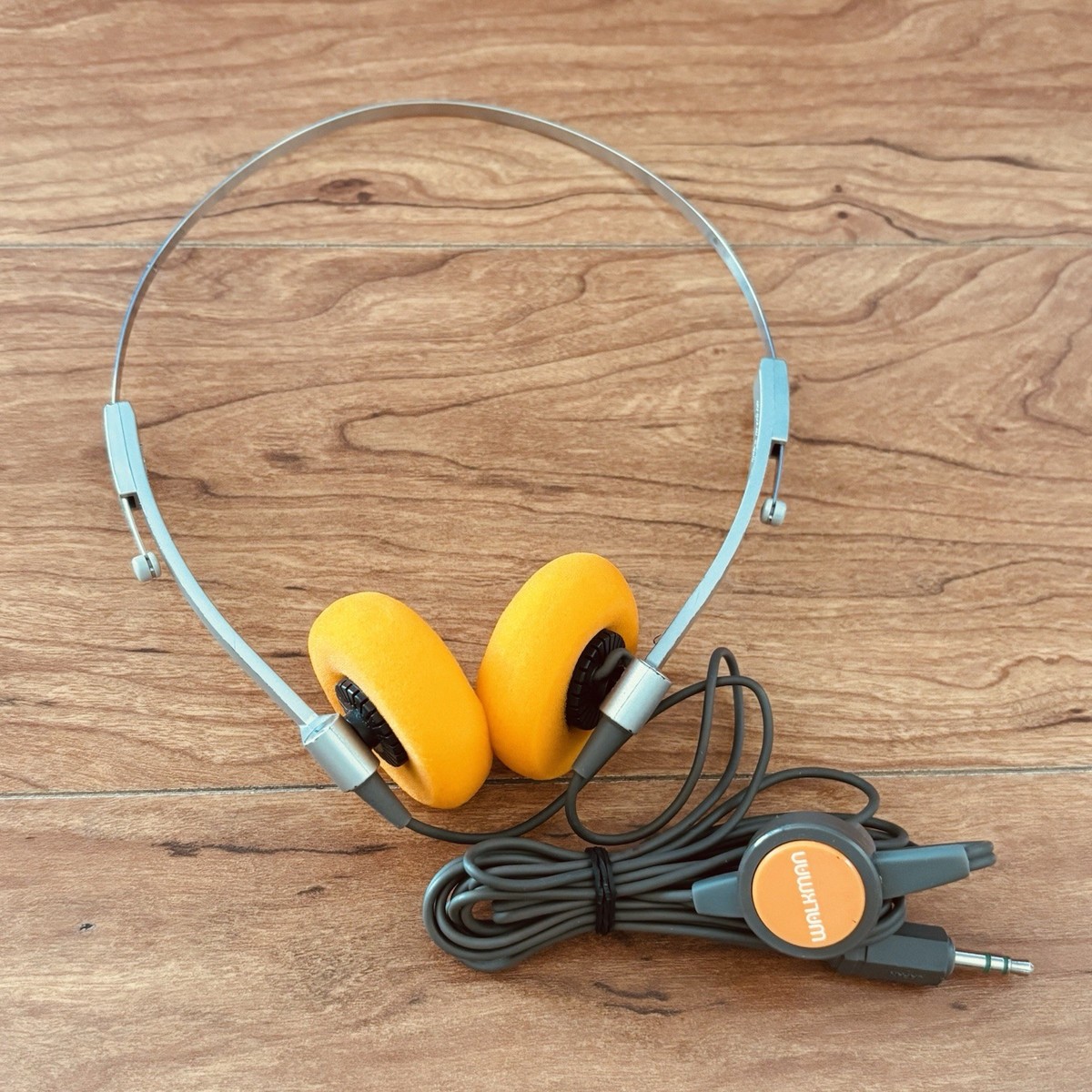 美品 高音質 整備済完全動作品 SONY WM-2用ヘッドホン MDR-4L1S 即決【整備済完動品】SONY WALKMAN WM-2用ダイナミック