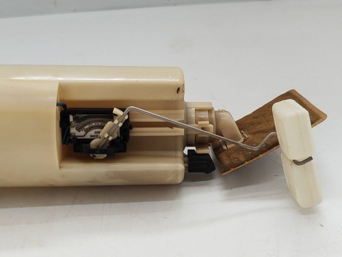 Chrysler Voyager 2000 Petrol/gas in tank fuel pump level sender 4809015AC - Picture 3 of 6