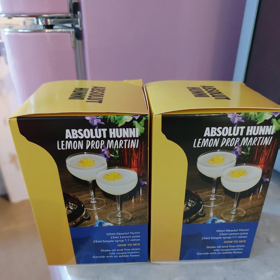Absolut Vodka Metal Cups Hunni Magic Colour Changing Set of 2 Limited Edition - Image 4 of 4