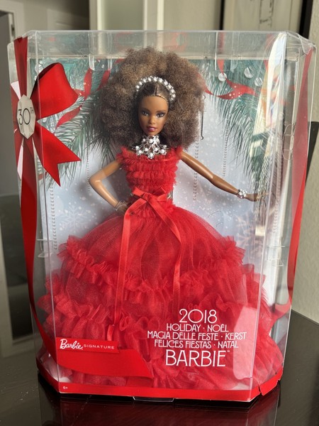 Barbie Signature Holiday 2018 AA 30th Anniversary FRN70 NRFB