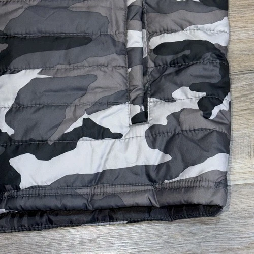 NWT Ecko Unltd. Black Gray Camouflage Hooded Puffer Vest Mens Large Rhino Logo image 4