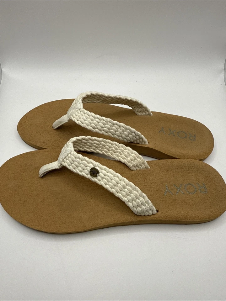 Sandalia Cobian para mujer Roxy talla 10 crema Foto 2 de 4