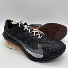 Nike ZoomX Vaporfly Next% Black for Sale | Authenticity Guaranteed