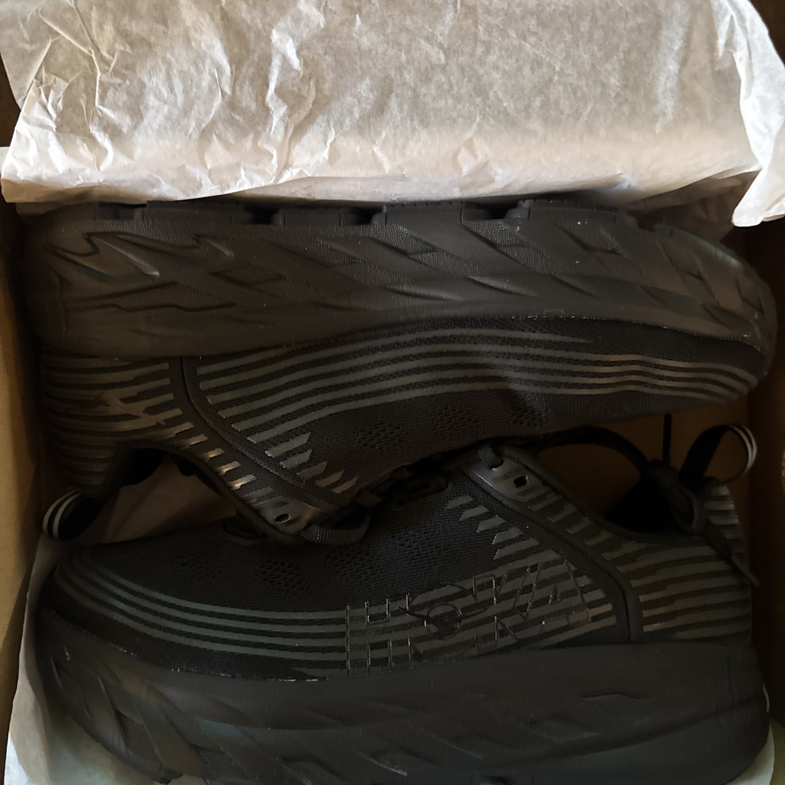 HOKA Bondi 6 Wide Running Walking Shoes Men's Size US 9 2E  Triple Black