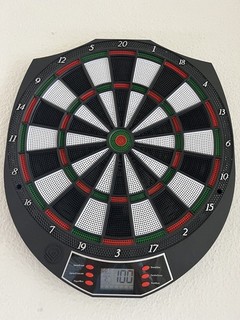 Dartscheibe elektronisch kaum benutzt