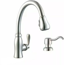 Pavilion Single-Handle Pull-Down Kitchen Faucet by Glacier Bay