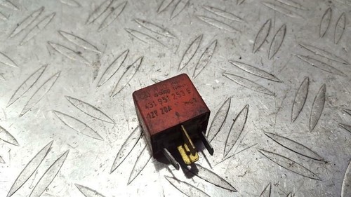 431951253F Relaismodul für Volkswagen Golf UK198105-35