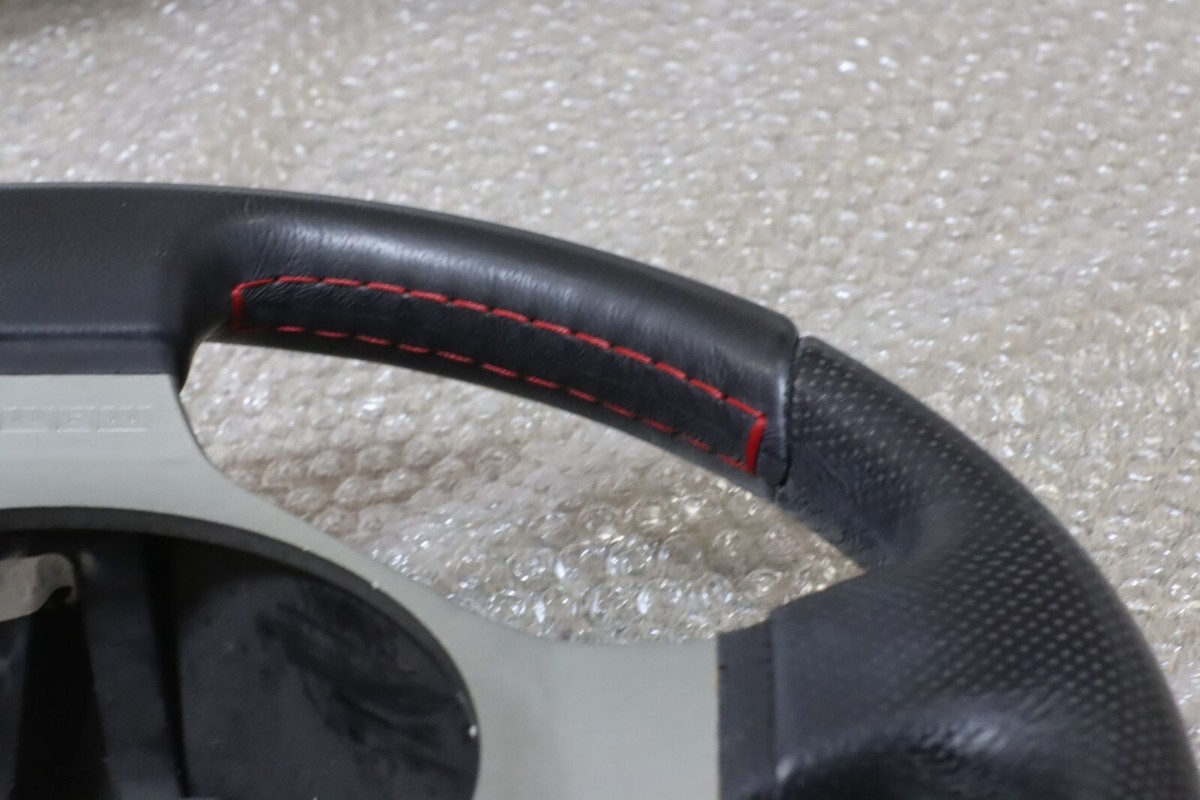 JDM Nissan 350Z 370Z Skyline Z33 Momo Steering Wheel Red
