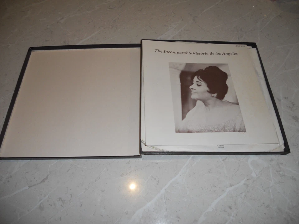 "The Incomparable Victoria De Los Angeles" BoxSet 3xLP's+inner UK HMV SLS5012 NM - Image 3 of 4