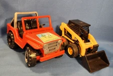 BRUDER CROSS COUNTRY RED JEEP & CAT SKID STEER