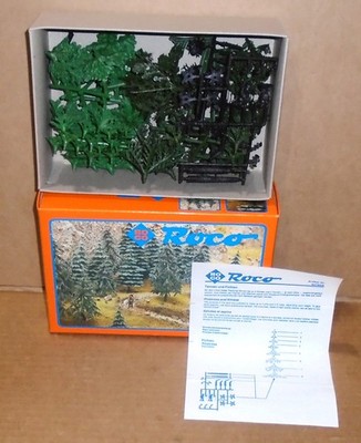 : Roco HO Kits ... ''Pine and Fir Trees'' .. NIB #04783A