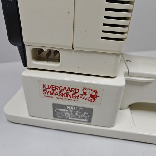 Pfaff 209 Sewing Machine - Untested, For Parts or Repair - Picture 13 of 20