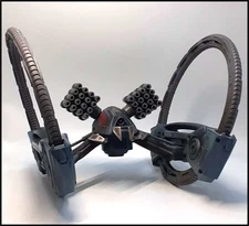 2006 _ STAR WARS / 30th ANNIVERSARY _ HAILFIRE DROID with 25 MISSILES