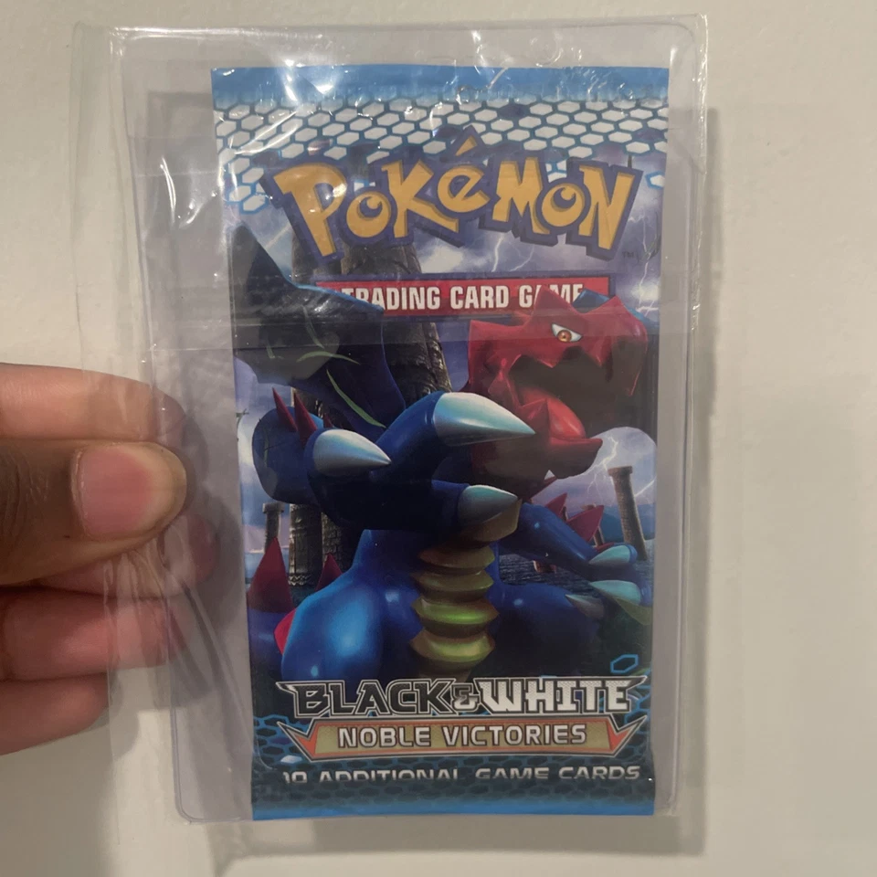 Pokemon "Victorias Nobles" Paquete de refuerzo sellado de 10 cartas (Druddigon) X1 Foto 2 de 3