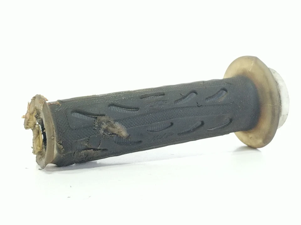 00 01 Honda RC51 SP1 RVT1000R Throttle Tube And Grip - Image 4 of 4