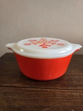 VTG Pyrex Ovenware 472 Friendship Birds 1-1/2Pt Casserole Dish W/Lid  Multicolor