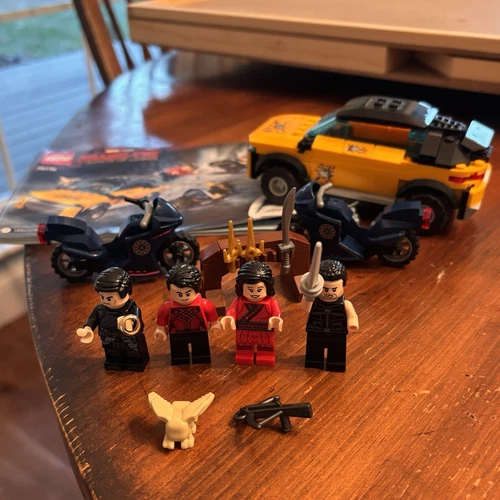 LEGO 76176 Marvel Shang-Chi Escape From The Ten Rings w/ 4 Minifigures