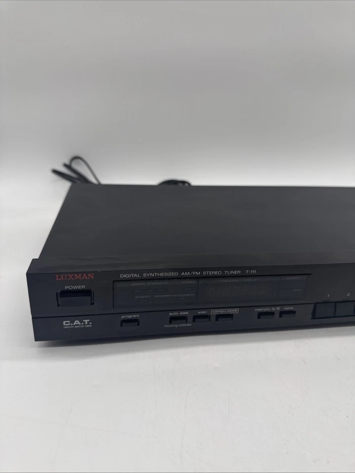 LUXMAN TUNER T-111L - Imagem 2 de 4