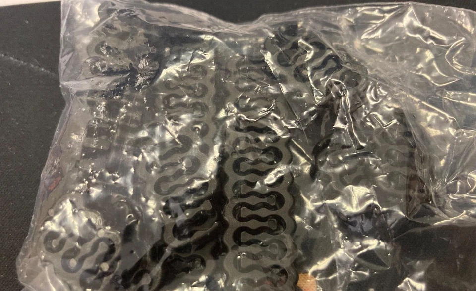 Thermaltake Kit Cavi Alimentatore Modulare Rosa Nero Fucsia - Immagine 4 di 4