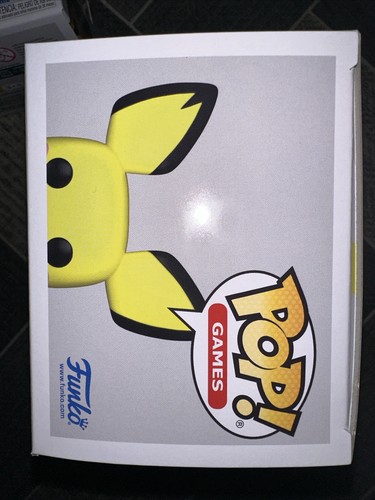 Funko Pop! Games Pokemon Pichu Flocked #579 - Picture 6 of 7