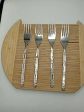 Oneida Community Madrid Lot of 4 Dinner Forks Stainless Flatware No Black