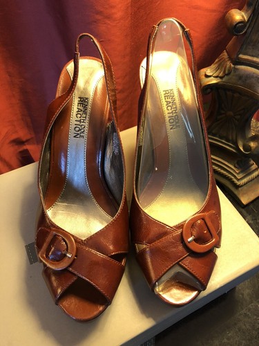 KENNETH COLE REACTION SIZE 9 THANKS A 