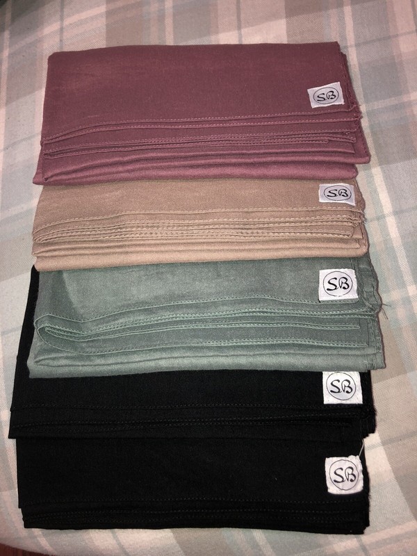 Brand New Lot of 5 Scarf Bar square scarves/tichels