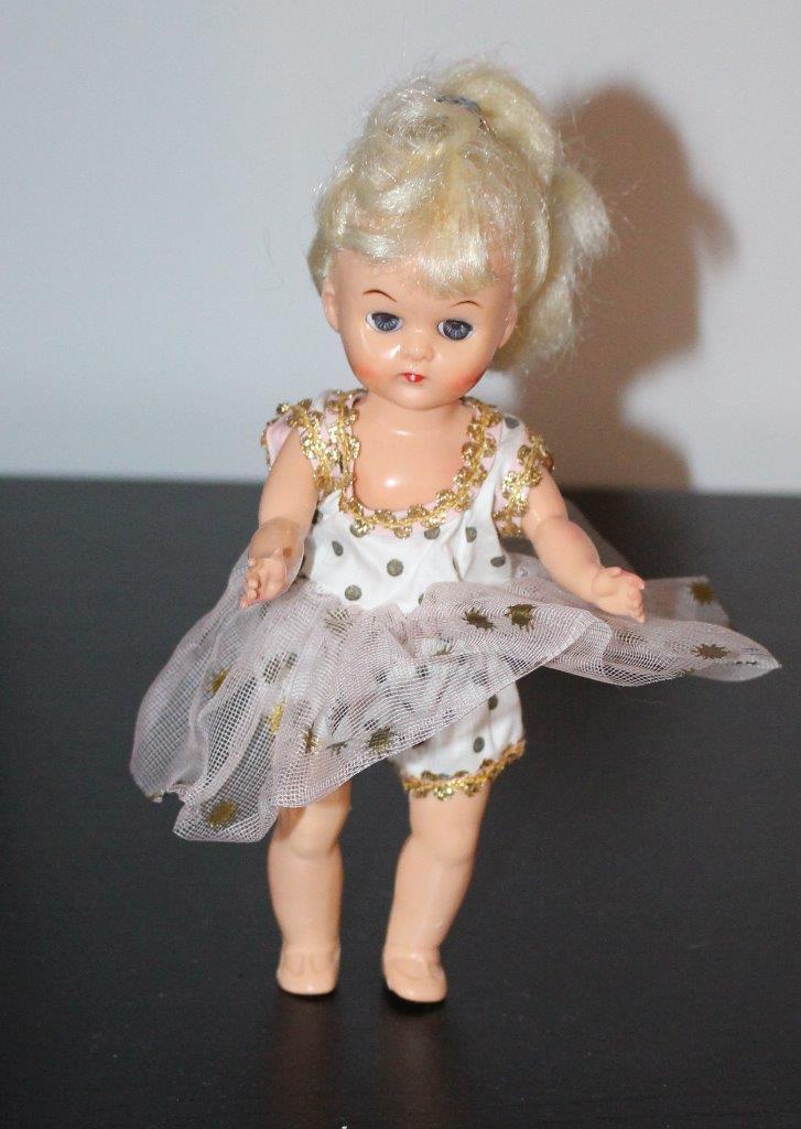 Rubia muñeca vintage fortuna PAM + trajes etiquetado Ginny Vestido todos son excelentes Rubia muñeca vintage fortuna PAM PAM PAM + trajes etiquetado Ginny Vestido todos son excelentes venta caliente en línea