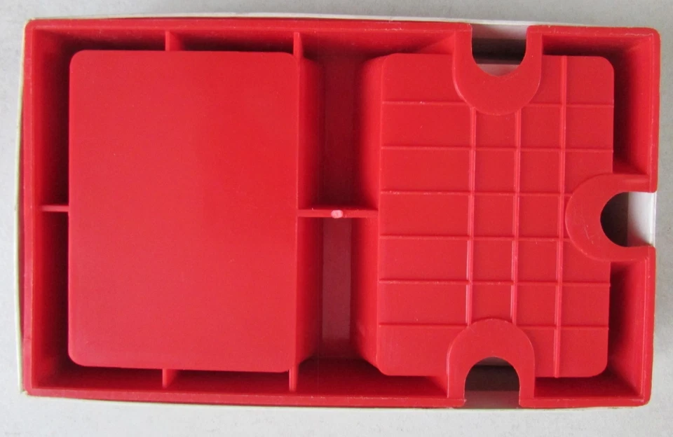 Jeu de société 1000 Mille Bornes Dujardin Ref 9026 Sabot plastique rouge - Photo 4/4