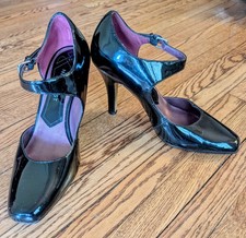 Nine West Black Patent Leather Pumps Square Toe Mary Jane Size 7