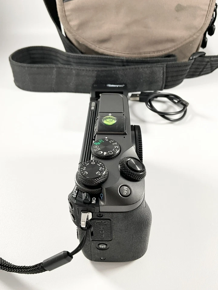 Canon EOS M6, photo 3 of 5