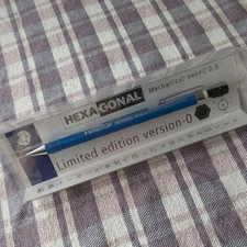 Super Staedtler hexagonal version 0 #84a55c