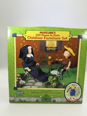MADELINE’S OLD HOUSE IN PARIS DOLL HOUSE Madeline's Old House In Paris OUTDOOR FURNITURE Set SEALED