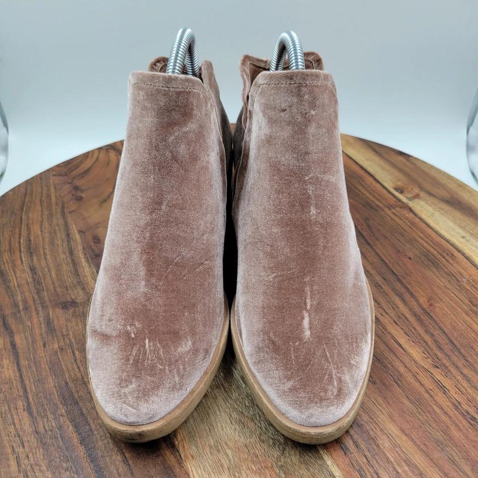 Dolce Vita Tay Ankle Boots Women's 8 Pink Rose Velvet Block Heel Pull On Booties - Image 3 of 4