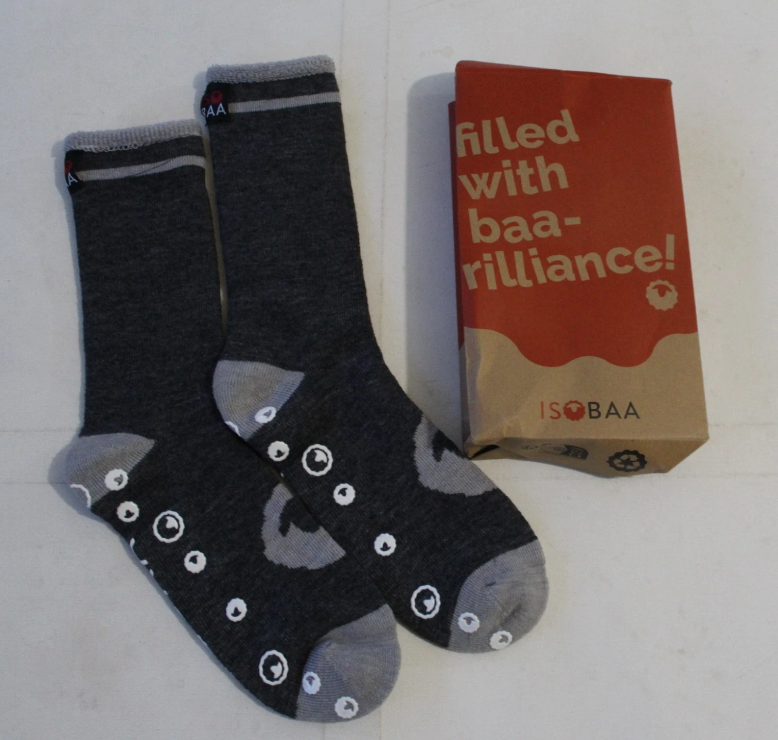 Smoke Grey Isobaa Merino Wool Mix Slipper Socks - Large (8.5 - 11) - new