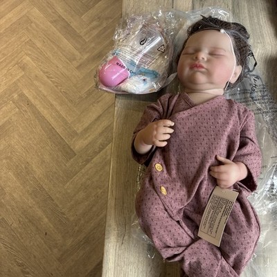 Realistische Babypuppe Ganzkörper Vinyl mit verwurzelten Haaren